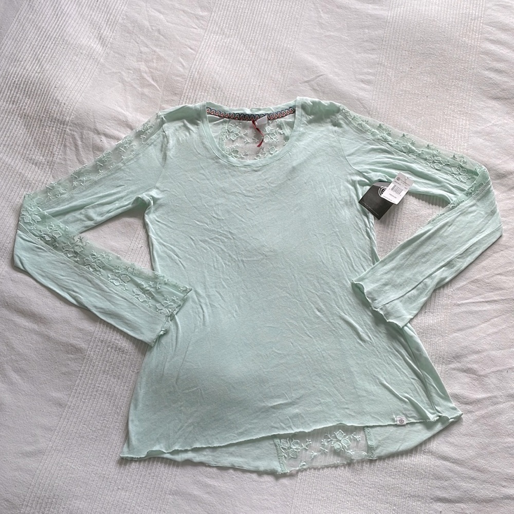 ELEMENT Mint Green Lace Detail Long Sleeve T-Shirt Size Medium NWT